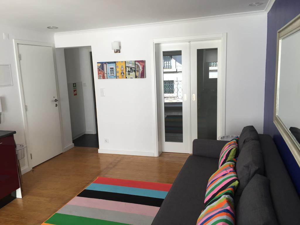 Happy Nest Charming Apartamento *